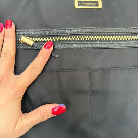 Baggallini Jessica Unisex Water Resistant Convertible Backpack RFID Anti Theft - Picture 6 of 12